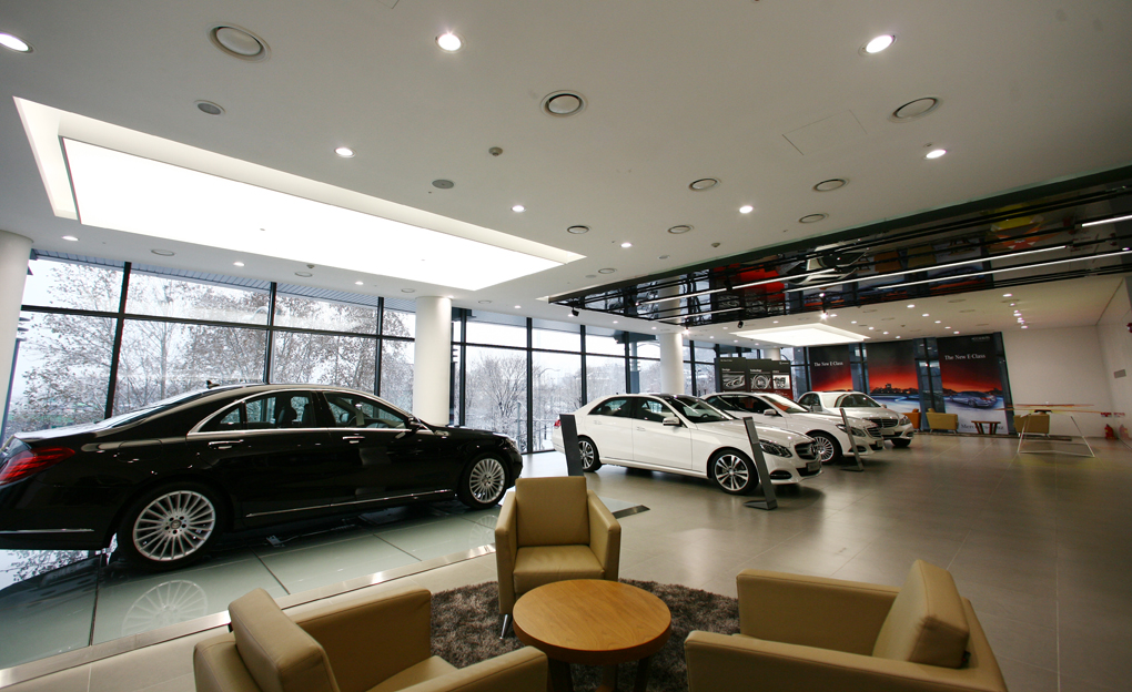 Mercedes benz gangseo branch