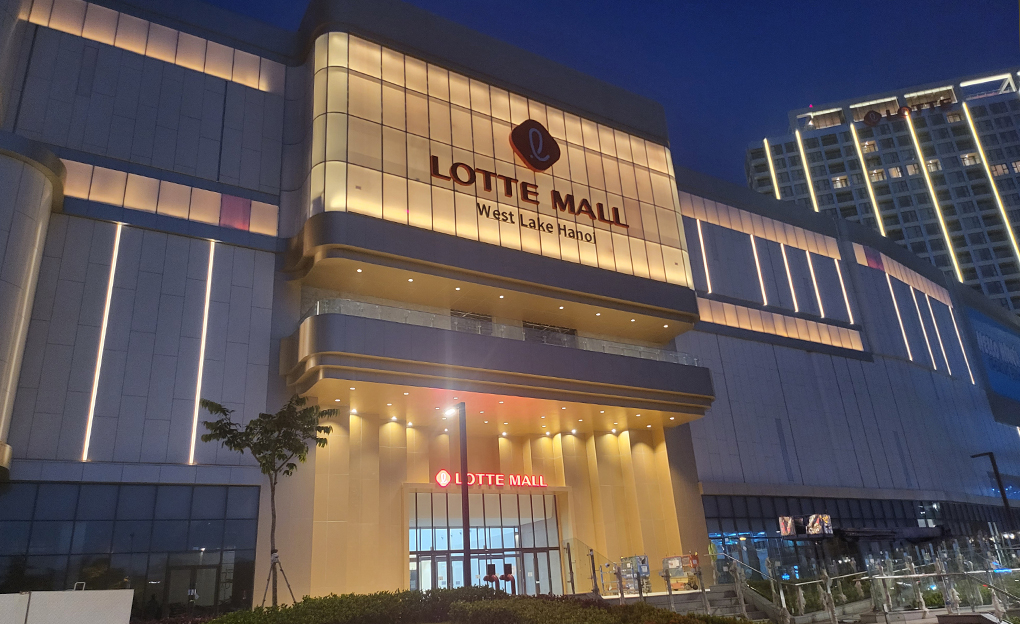 Lotte Mall West Lake Hanoi Branch